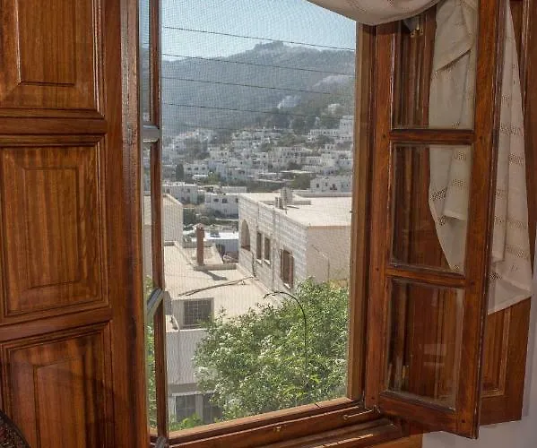 With Majestic View *
